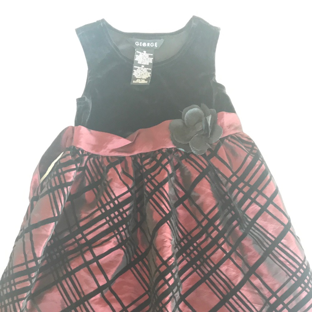 Girls holiday dress